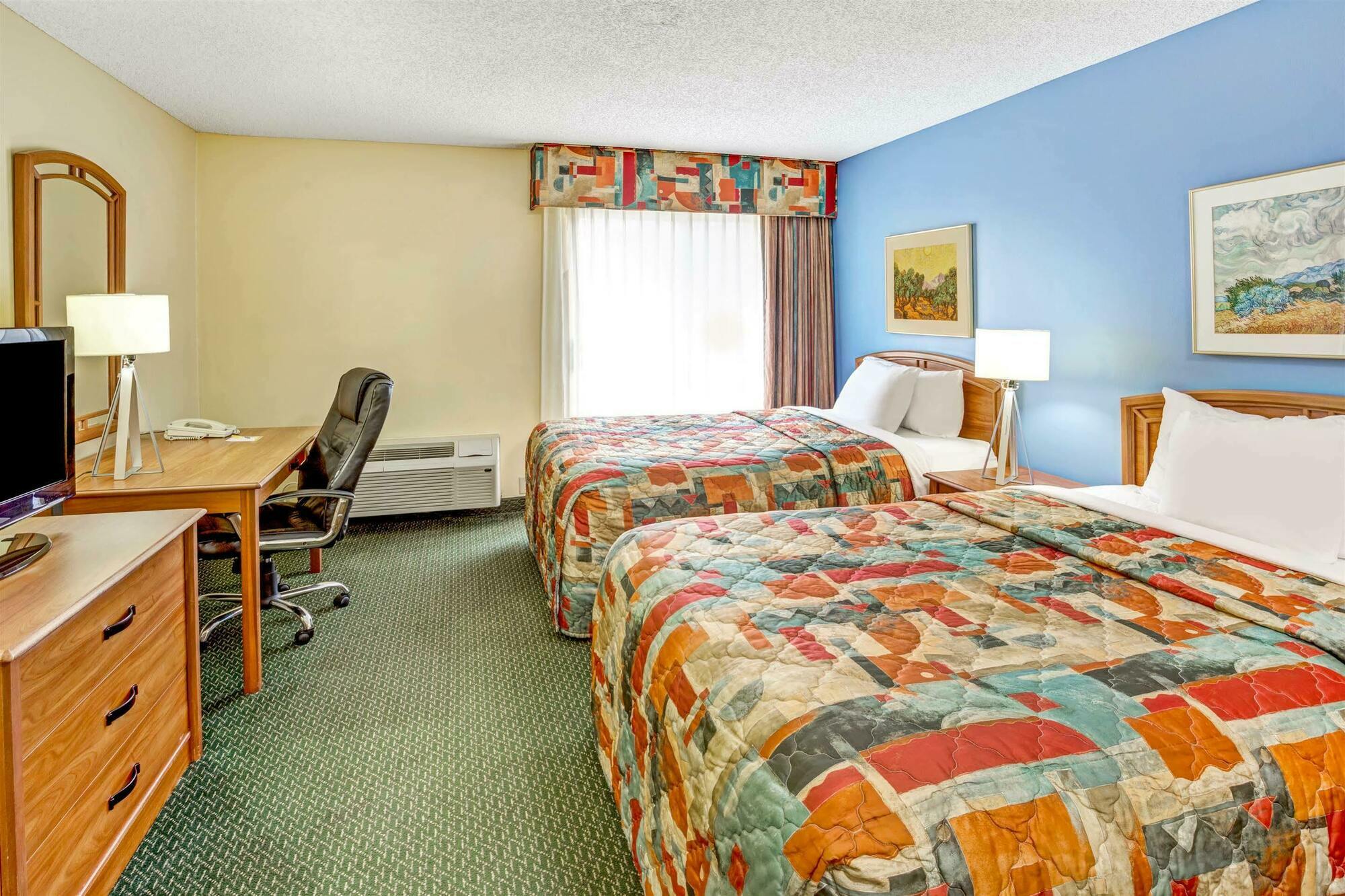 Days Inn By Wyndham Raleigh-Airport-Research Triangle Park Morrisville Exterior foto